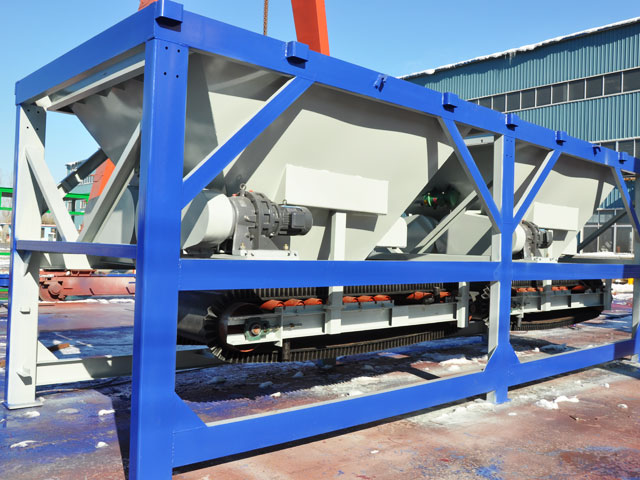 穩定(ding)土廠拌設備(bei)部件